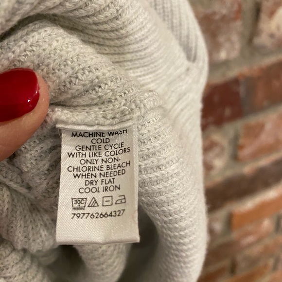 Men’s XXL quarter zip sweater - Picture 4 of 4